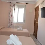 Dona Carmen Hotel *