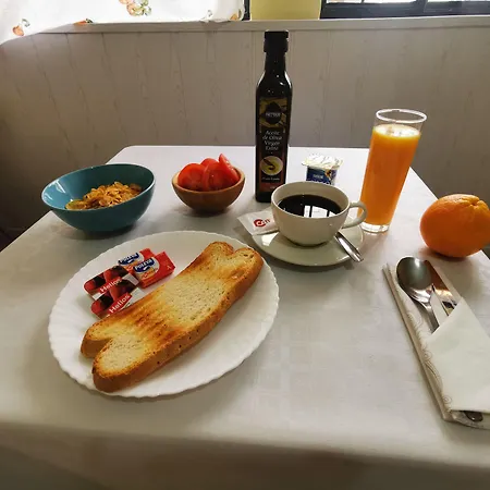 Hotell Dona Carmen *