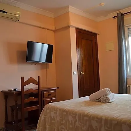 Dona Carmen Hotel *
