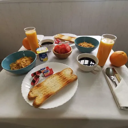 Dona Carmen Hotel