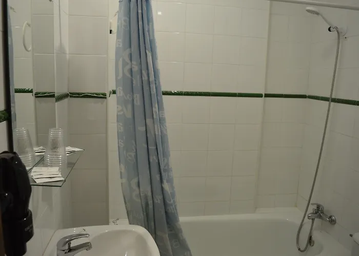 Dona Carmen Ρόντα