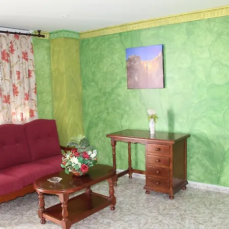 فندق Dona Carmen